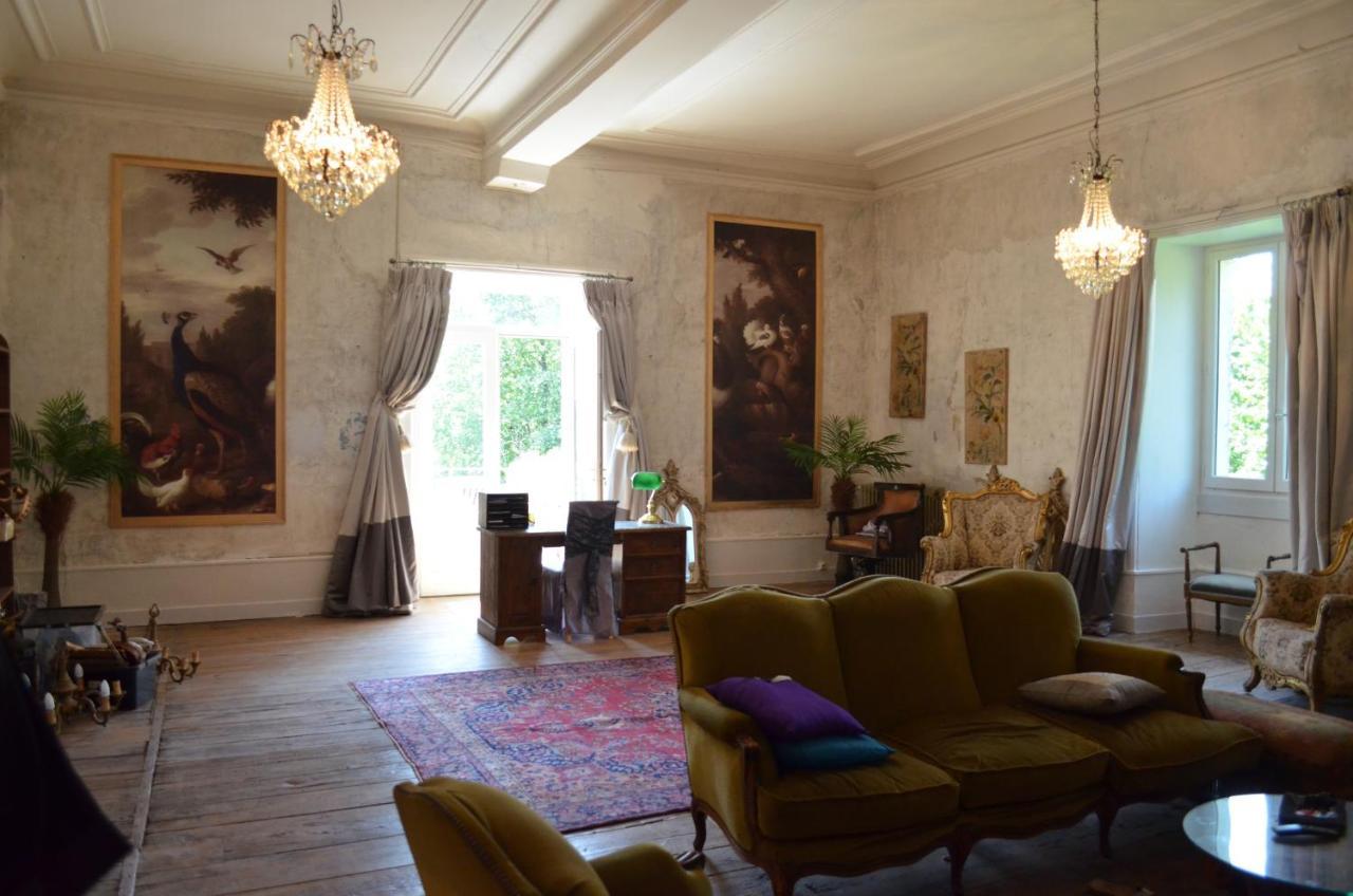 Chateau Gros Puy, Petit Chateau Chambre D'Hote Abjat-sur-Bandiat Luaran gambar